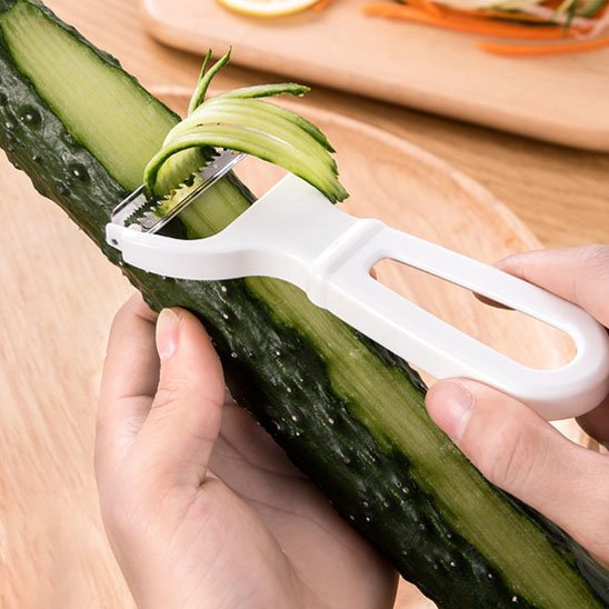 économe cuisine ustensile