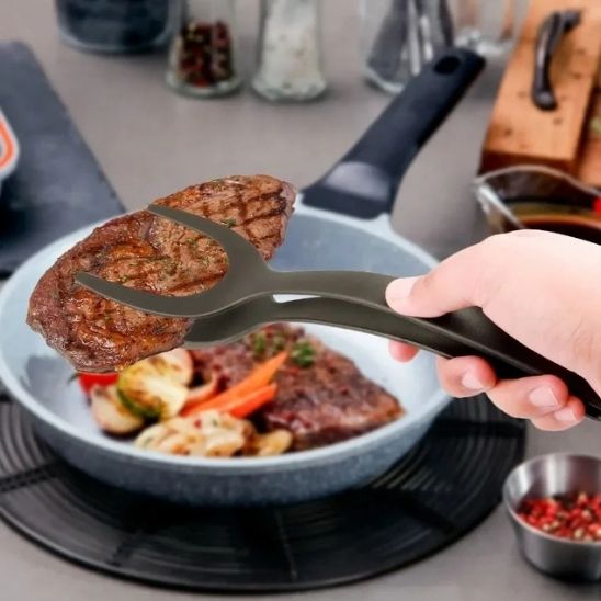 Spatule à pince en nylon avec poignée. Retournez les œufs, les steaks, les crêpes, servez les frites avec cet accessoire ! - Macuisinepourtous